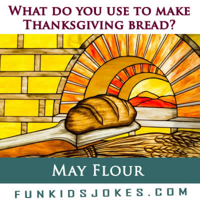 Thanksgiving Bread Joke Meme 